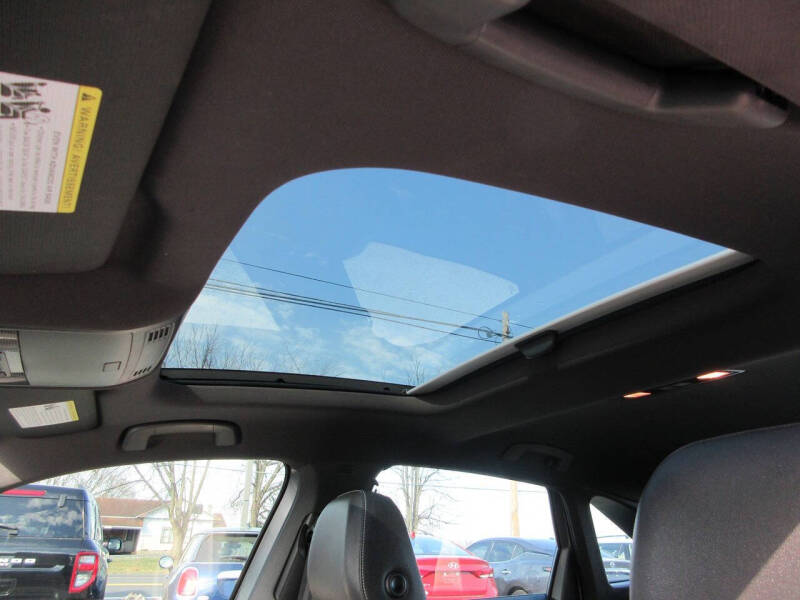 2019 Volkswagen Jetta R-Line