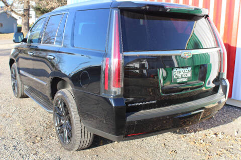 2017 Cadillac Escalade Luxury