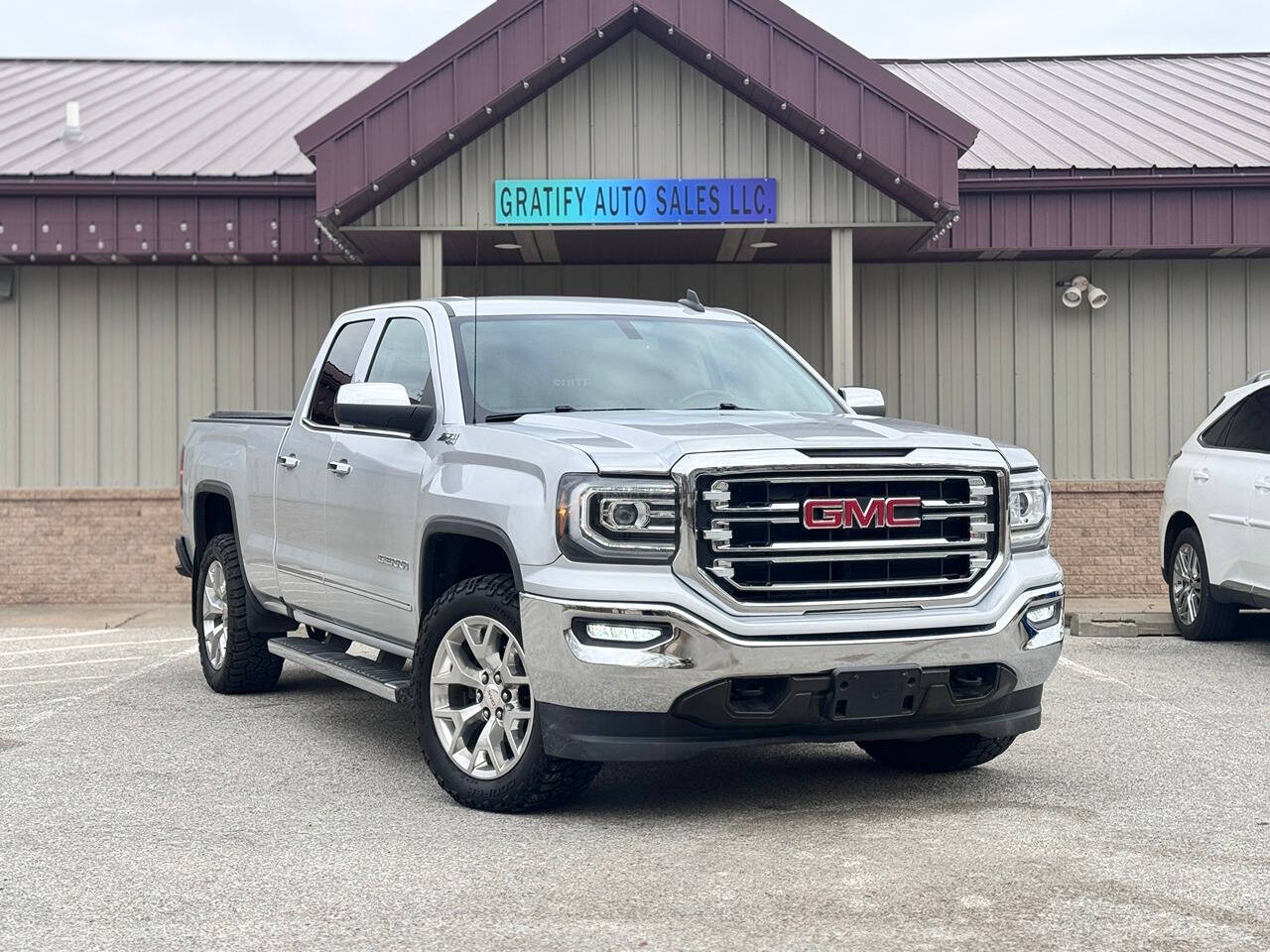 2017 GMC Sierra 1500 for sale at Gratify Auto Sales LLC in Lincoln, NE