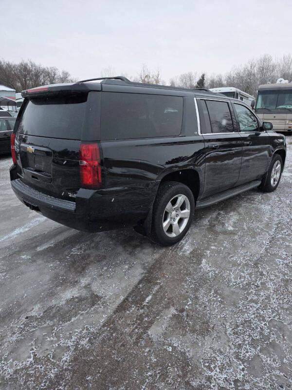2016 Chevrolet Suburban LT