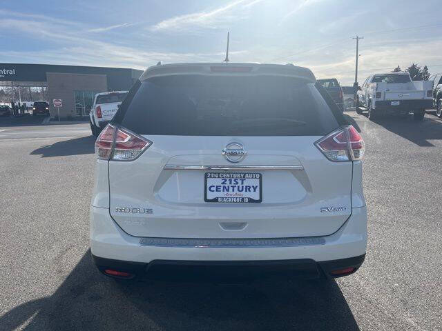 2016 Nissan Rogue SV
