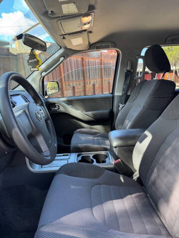 2012 Nissan Pathfinder S