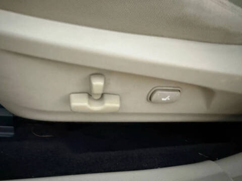 2010 Subaru Outback 2.5i Premium