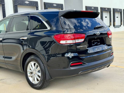 2016 Kia Sorento LX