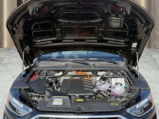 2024 Audi Q5 e quattro S line Premium 55 TFSI