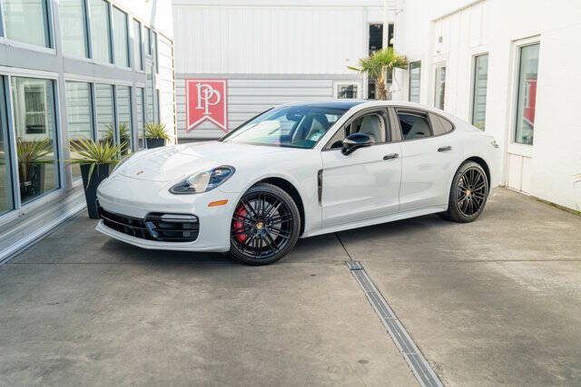 2018 Porsche Panamera 3