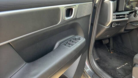 2025 Hyundai Santa Fe SE