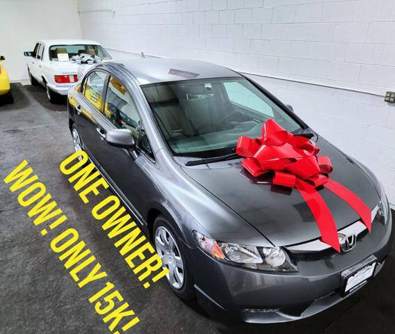 2009 Honda Civic for sale at Boutique Motors Inc in Lake In The Hills IL
