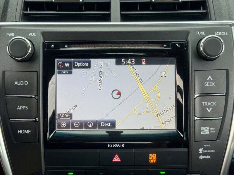 2017 Toyota Camry SE