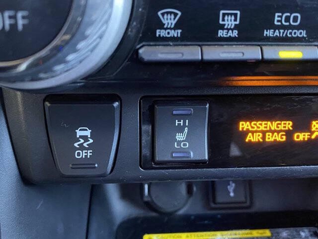 2020 Toyota RAV4 Hybrid XSE