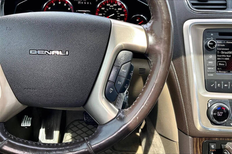 2016 GMC Acadia Denali