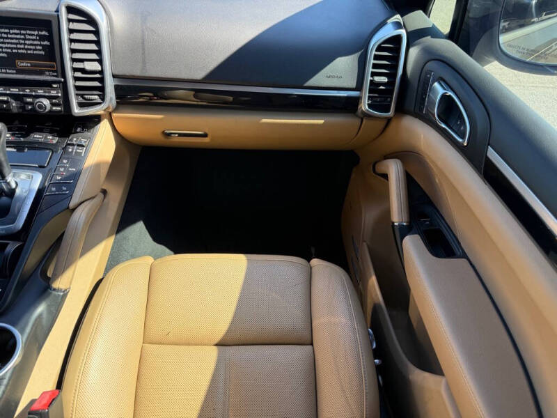 2014 Porsche Cayenne
