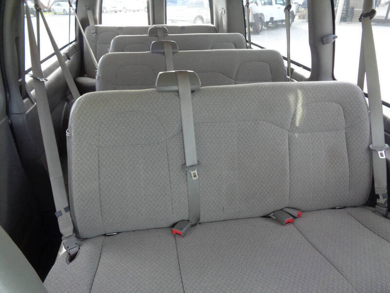 2017 Chevrolet Express LT 3500