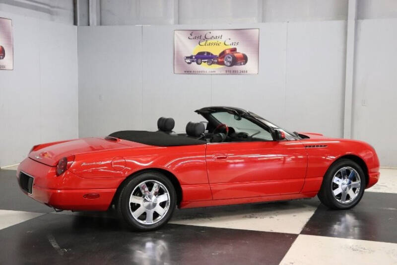 2002 Ford Thunderbird
