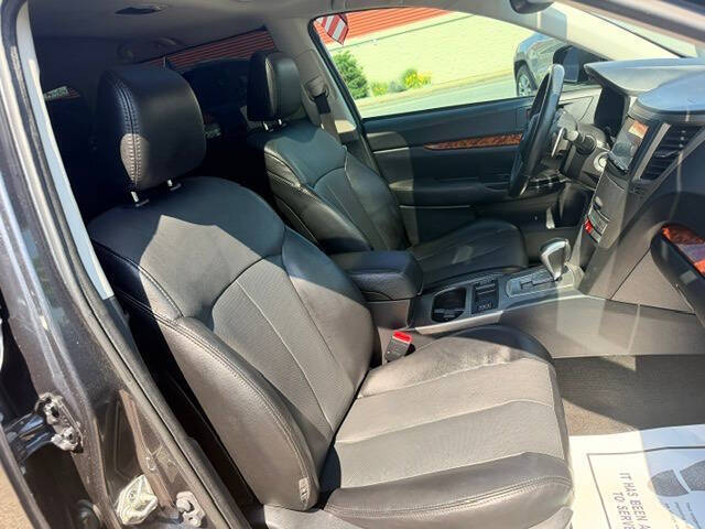 2011 Subaru Outback 2.5i Limited
