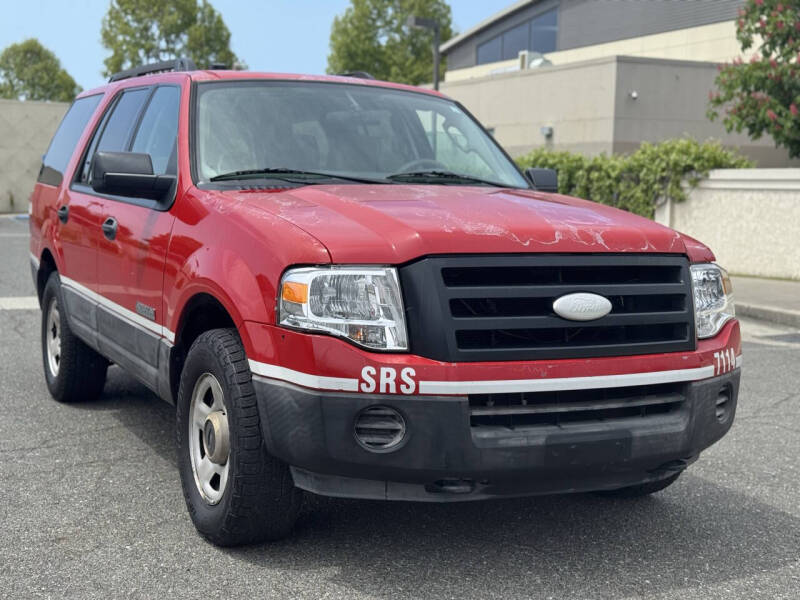 Used 2007 Ford Expedition XLT with VIN 1FMFU16537LA96895 for sale in San Leandro, CA