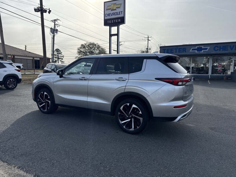 2024 Mitsubishi Outlander