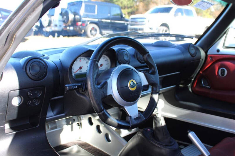2005 Lotus Elise