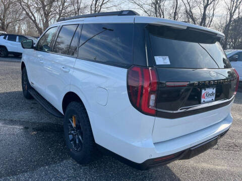 2025 Ford Expedition Tremor