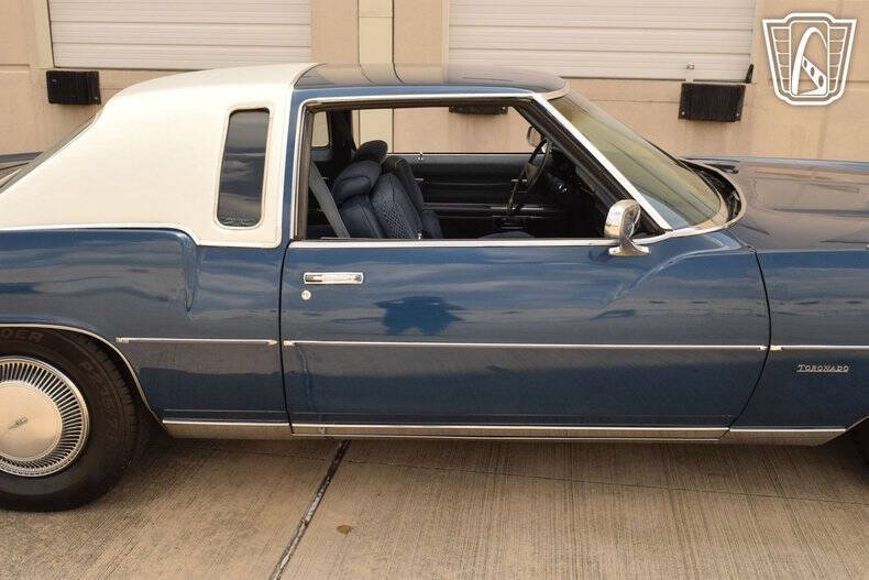 1976 Oldsmobile Toronado