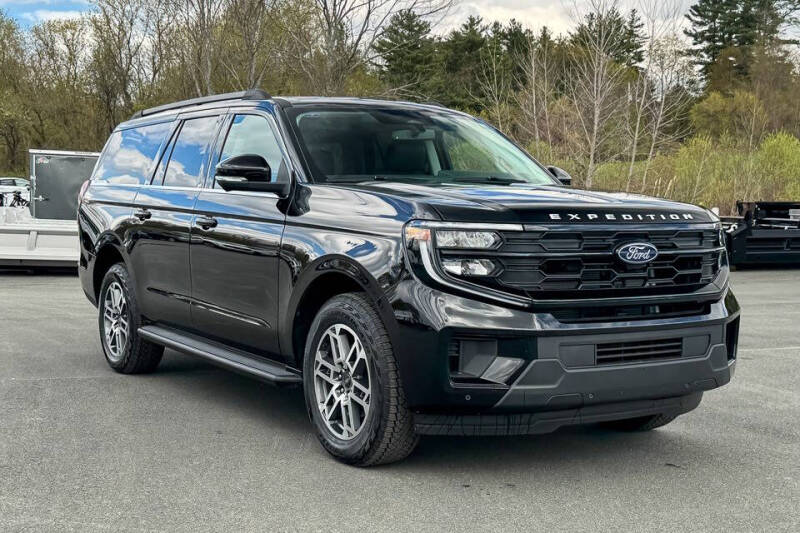 2026 Ford Expedition MAX Active