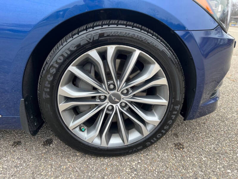 2016 Hyundai Genesis