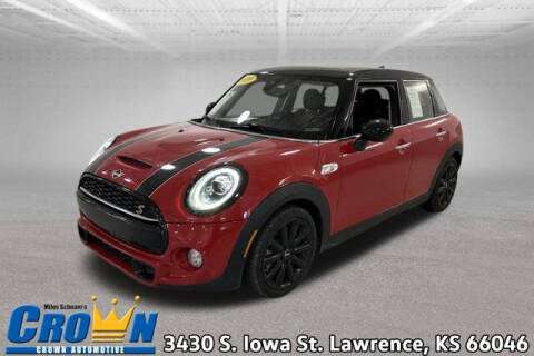 2019 MINI Hardtop 4 Door for sale at Crown Automotive of Lawrence Kansas in Lawrence KS