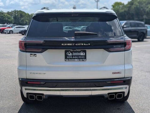 2025 GMC Acadia Denali