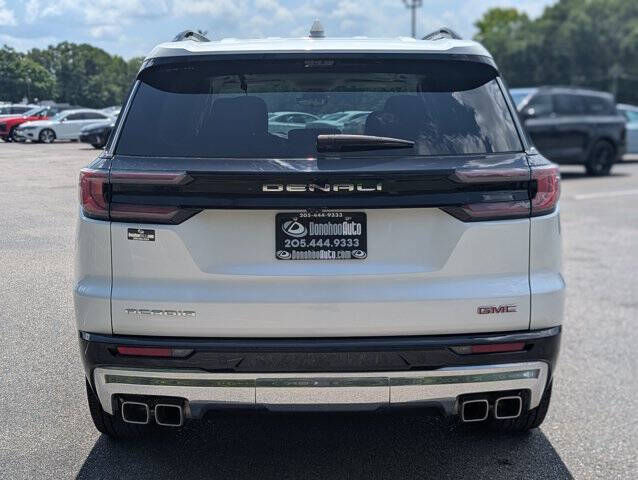 2025 GMC Acadia Denali