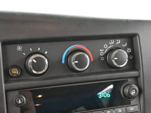 2025 Chevrolet Express LT 3500