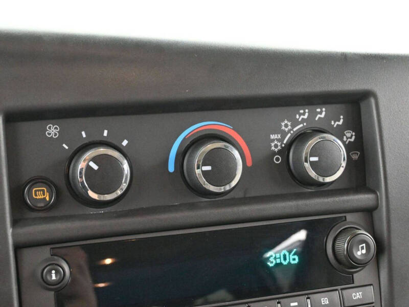 2025 Chevrolet Express LT 3500