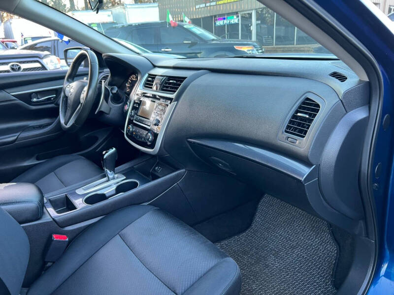 2018 Nissan Altima 2.5 SR