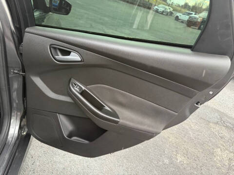 2017 Ford Focus ST
