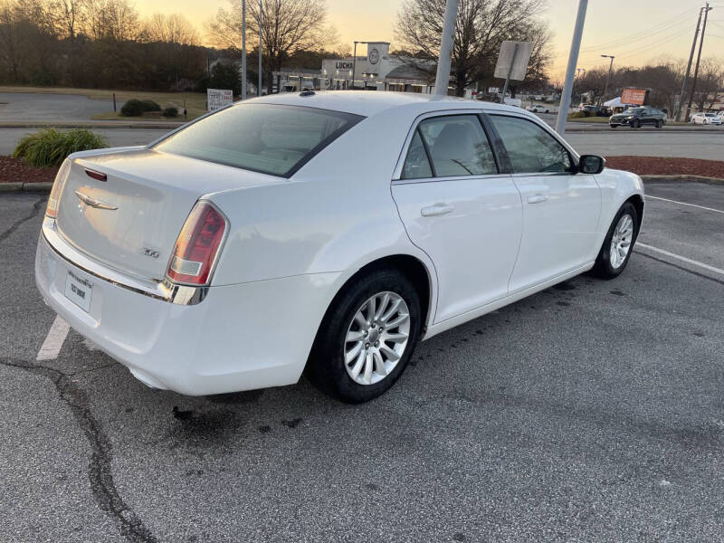 2013 Chrysler 300