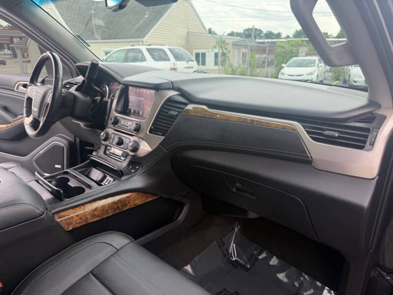 2016 GMC Yukon Denali
