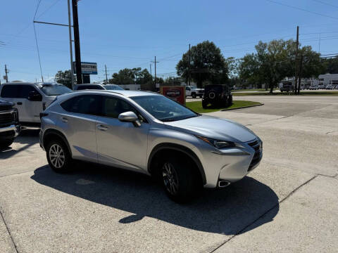 2017 Lexus NX 200t