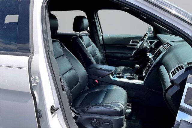2011 Ford Explorer XLT
