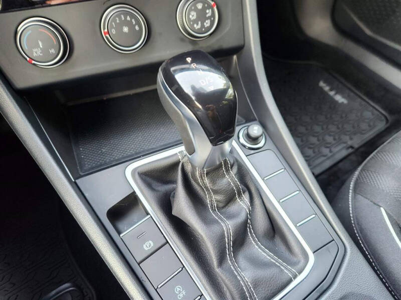 2024 Volkswagen Jetta Sport