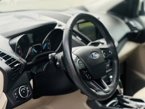 2018 Ford Escape SEL