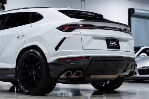 2022 Lamborghini Urus
