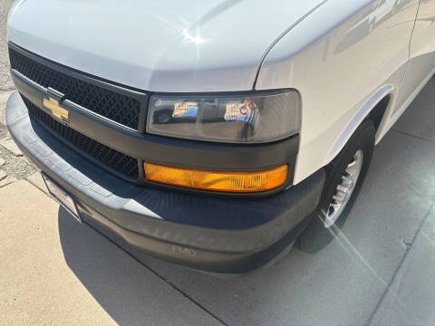 2018 Chevrolet Express 2500