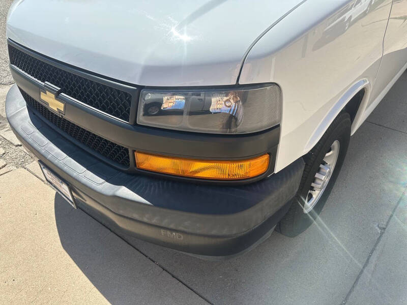 2018 Chevrolet Express 2500