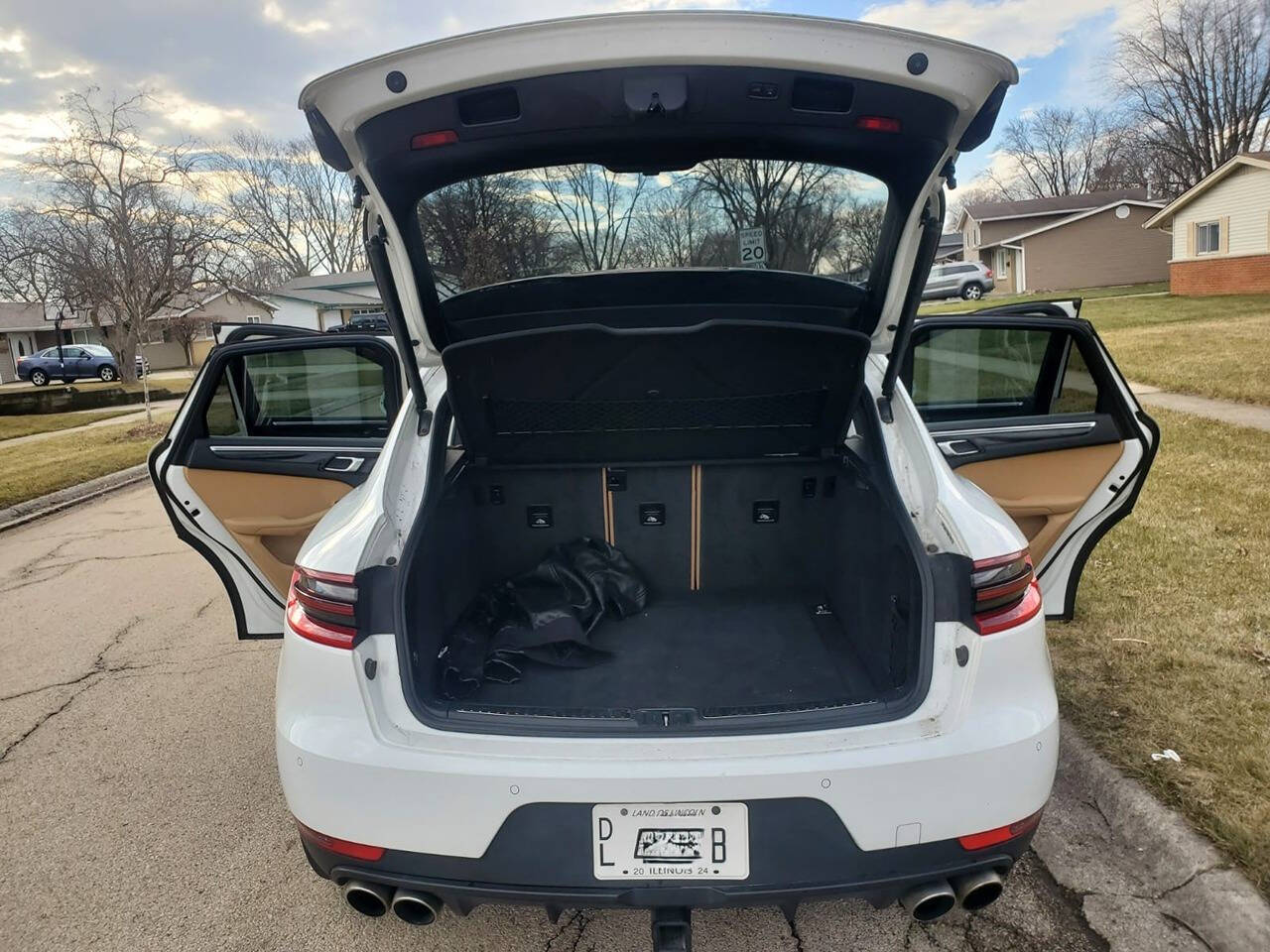 2018 Porsche Macan for sale at MAYA WHOLESALE INC in Addison, IL