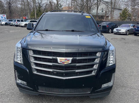 2017 Cadillac Escalade ESV Luxury