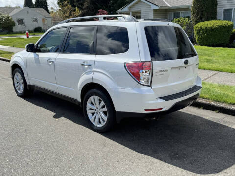 2013 Subaru Forester 2.5X Limited