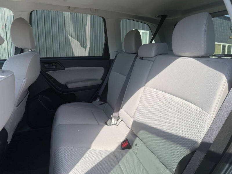 2018 Subaru Forester 2.5i Premium Black Edition