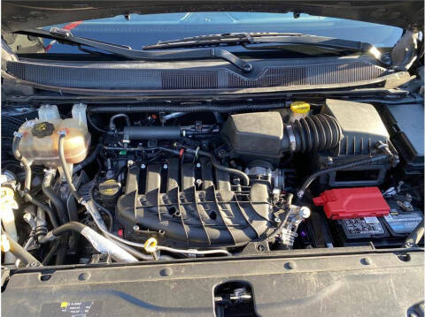 2017 Chrysler Pacifica Touring-L Plus