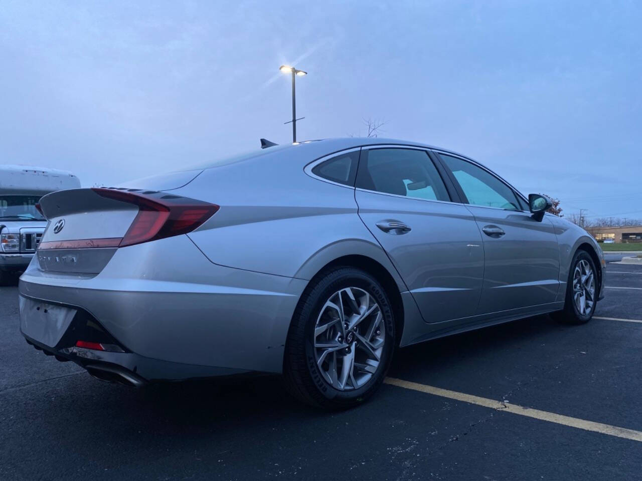 2021 Hyundai SONATA for sale at Ideal Cars LLC in Skokie, IL