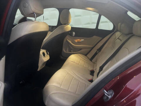 2016 Mercedes-Benz C-Class C 300