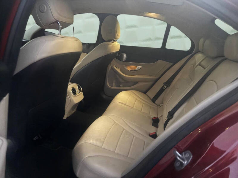 2016 Mercedes-Benz C-Class C 300